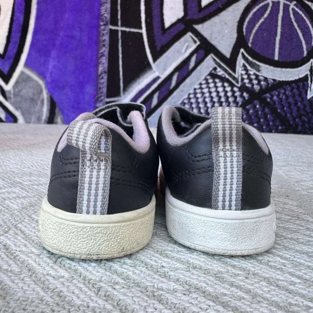 Size 5k - Adidas Black‎ Leather Sneakers Shoes Childrens Kids